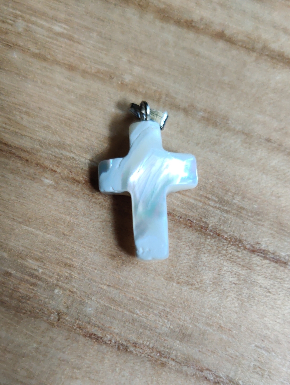 Mother of Pearl Cross Pendant - White Iridescent